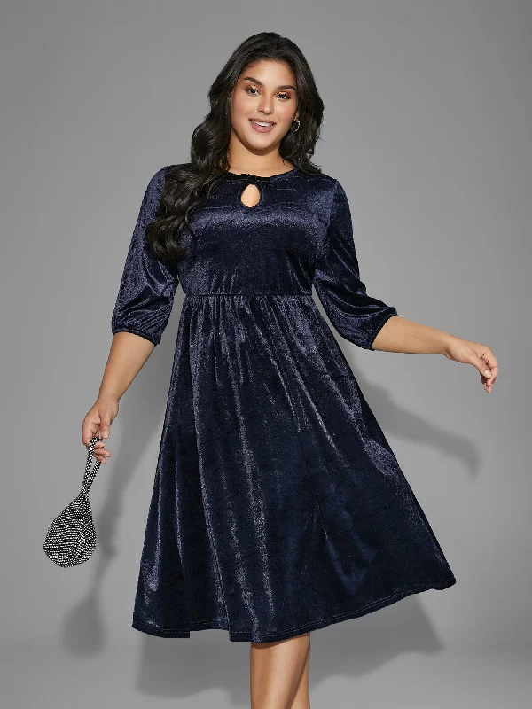 Velvet Keyhole Bowknot Midi Dress