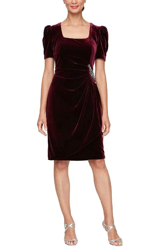 Alex Evenings 8191959 - Puff Shoulder Sleeve Ruched Detailed Cocktail Dress