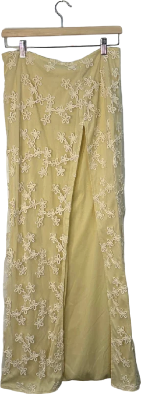 PrettyLittleThing Yellow Floral Embroidered Skirt UK 8 Printed unclassified skirts